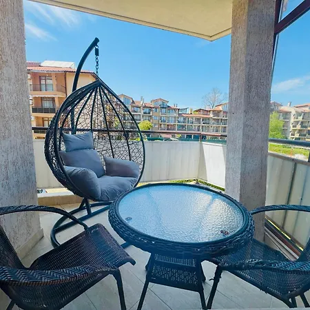 Apartment аквамарин, к-с нестинарка